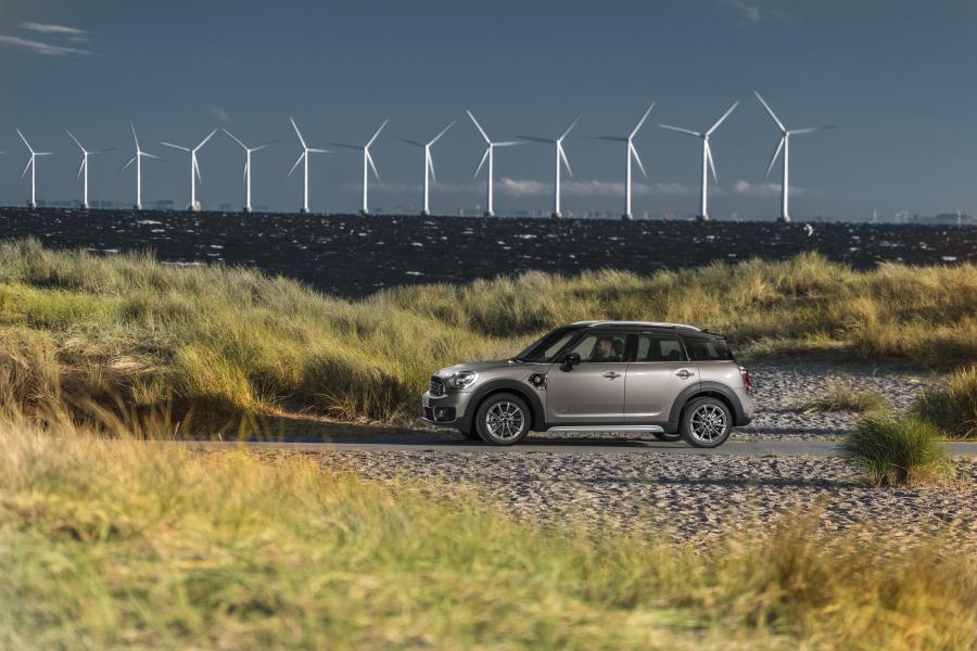  Mini Cooper S E Countryman ALL4 (F60) 2017 года  (WW) (фото 20 из 173)